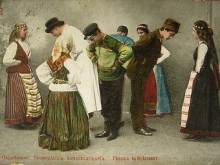 Финская открытка 1907 года - финские народные танцы, отправлена из Мустамяки в Ровно