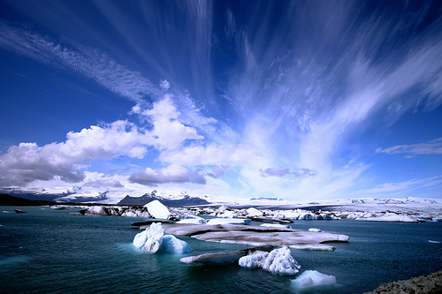 Jökulsárlón – одно из самых известных и больших по размерам озер ледникового происхождения в Исландии. 
