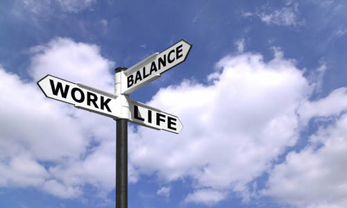 Для скандинавов очень важно найти для себя "work-life balance" - правильное соотношение между работой и отдыхом.