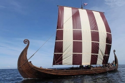Драккар "Оса" (Vikingskipet "Åsa")
